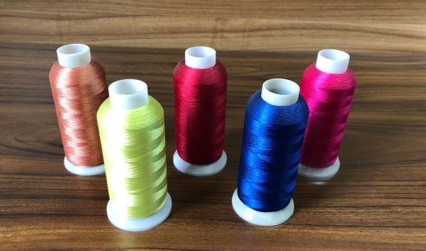 Chỉ thêu Polyester cường độ cao